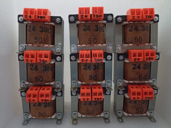 TRANSFORMADOR 380 V 24 V 50 W CON BORNERAS ESPAÑOLAS - Image 3